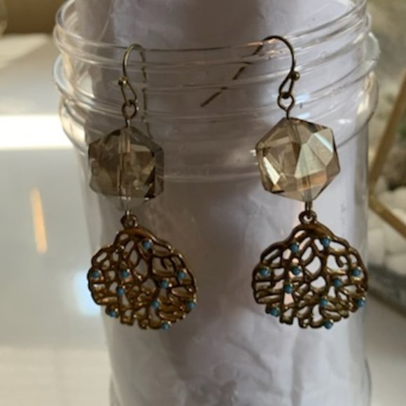 Gold Tone Filigree with Smokey Bead - Picture 3 of 5